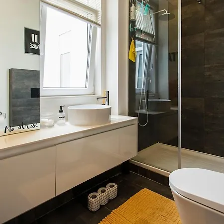 Appartement For Families, Center