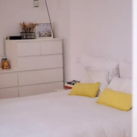 Appartement For Families, Center