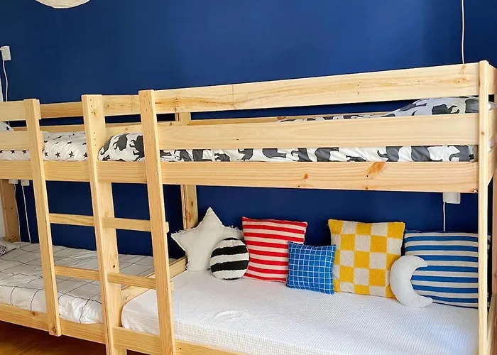 Daire For Families, Center *